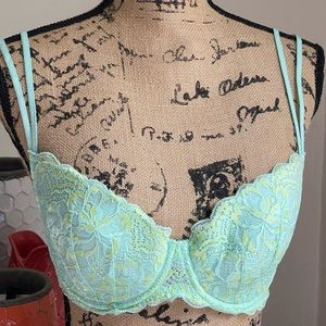 Victoria Secret PINK Lightly Lined Demi Bra